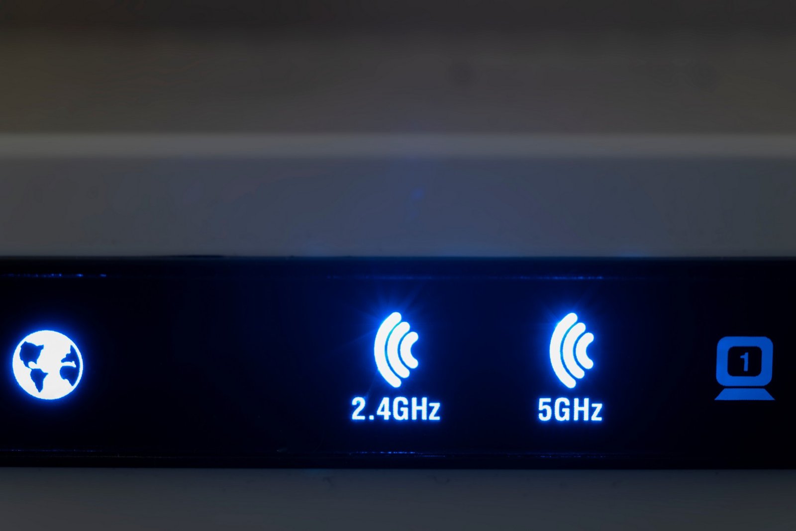 WLAN-Router mit 2,4 und 5 GHz Frequenzband